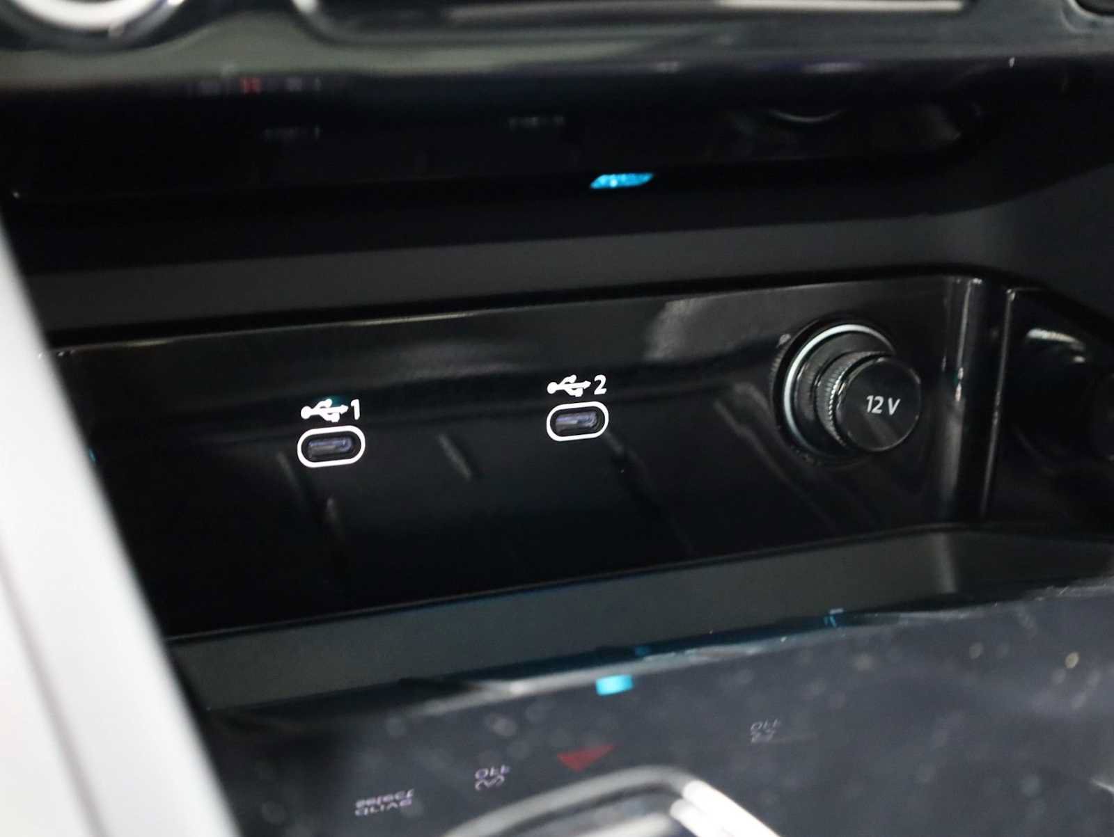 Certified 2025 Audi Q5 Premium Plus w/ Premium Plus AWD/4WD image 33