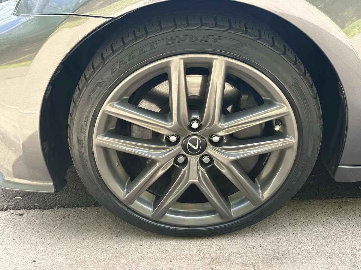 Used 2016 Lexus IS 300 AWD w/ F Sport Package image 60