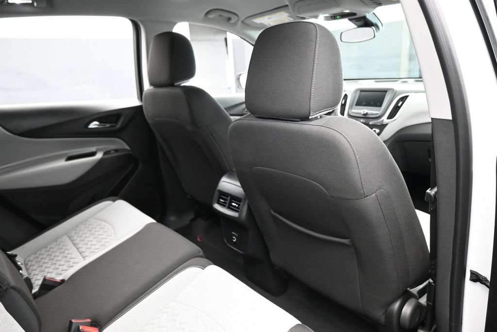 Used 2023 Chevrolet Equinox LS FWD image 41