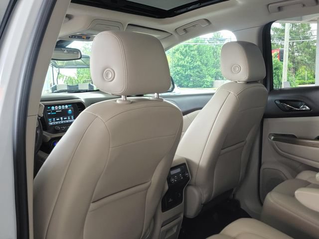 Used 2018 GMC Acadia Denali w/ Technology Package AWD/4WD image 11