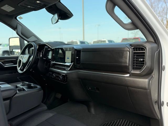 Used 2025 Chevrolet Silverado 2500 LT w/ Convenience Package AWD/4WD image 19