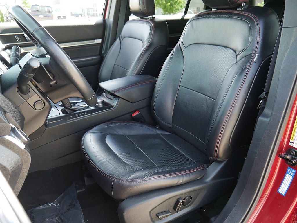 Used 2019 Ford Explorer Sport w/ Equipment Group 401A AWD/4WD image 15