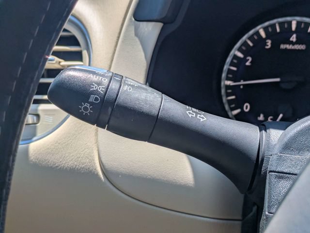 Used 2019 INFINITI QX60 Luxe w/ Essential Package FWD image 29