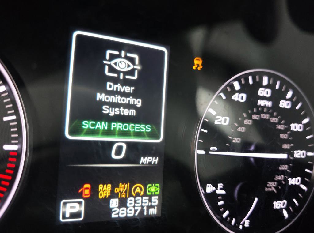 Used 2023 Subaru Outback Limited image 8