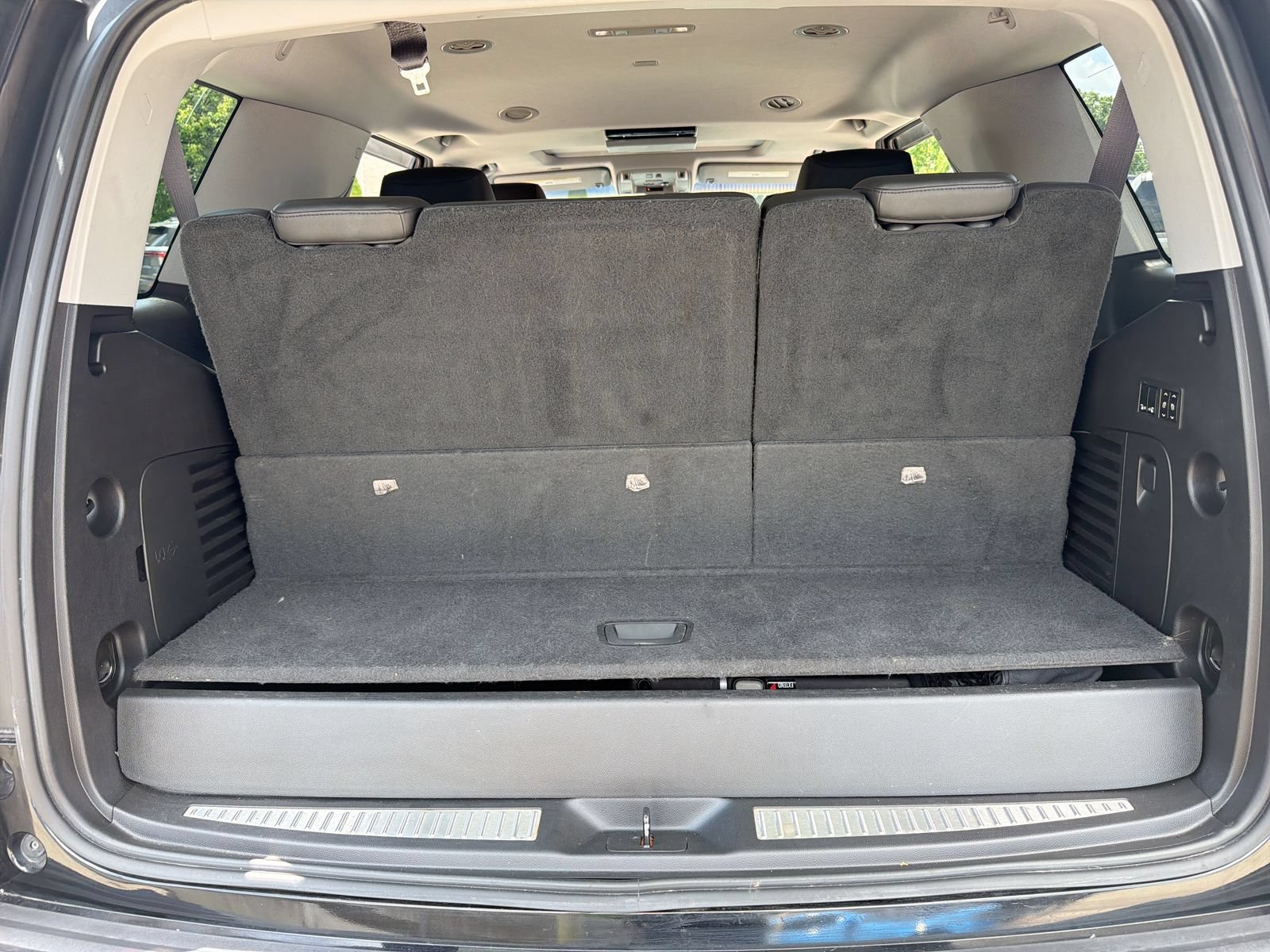 Used 2015 Cadillac Escalade Premium AWD/4WD image 39