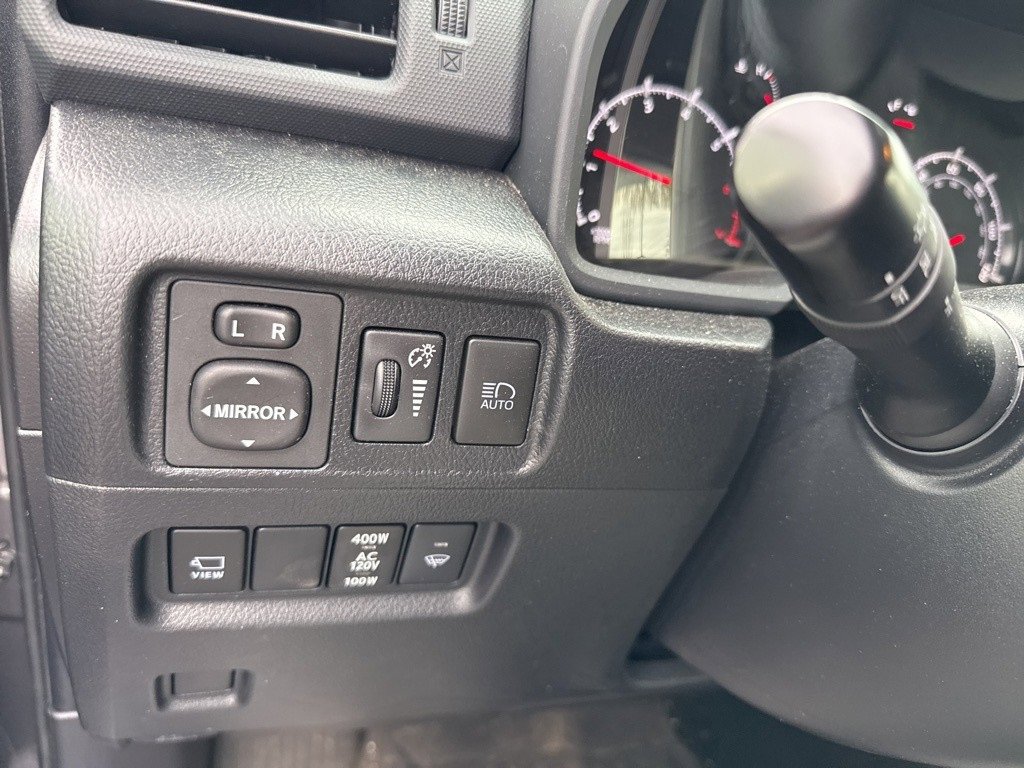 Used 2022 Toyota 4Runner SR5 Premium image 22