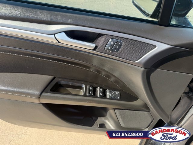 Used 2015 Ford Fusion Titanium image 10