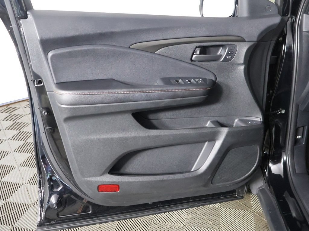 Used 2024 Honda Passport TrailSport image 28