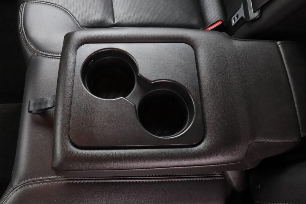 Used 2015 Ford Taurus Limited FWD image 16