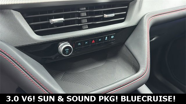 New 2026 Ford Explorer ST w/ Sun And Sound Package image 17