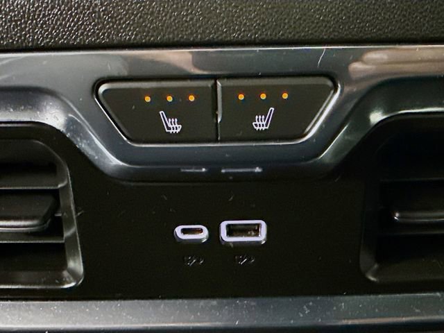 Used 2024 Chevrolet Silverado 1500 High Country w/ High Country Premium Package image 27