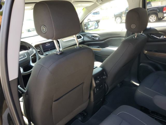 Certified 2023 GMC Acadia SLE w/ Driver Convenience Package FWD image 14