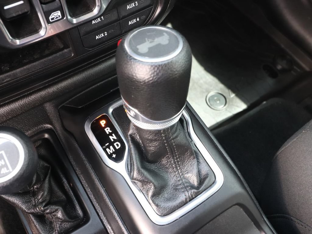 Used 2023 Jeep Wrangler Unlimited Sport AWD/4WD image 22