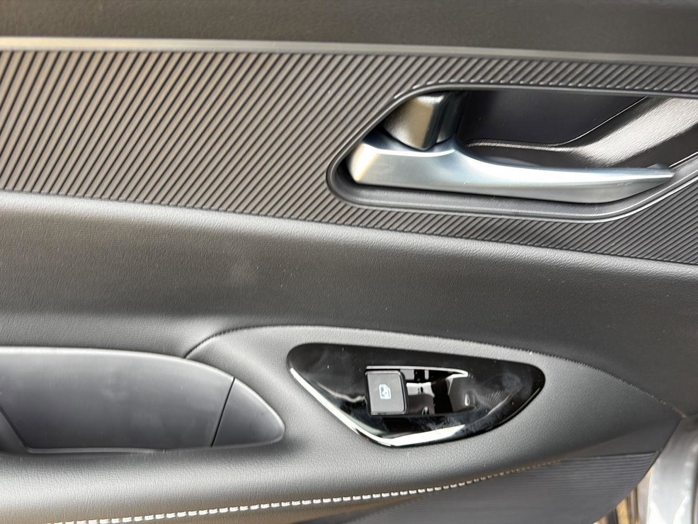 New 2026 Nissan Murano SV AWD/4WD image 22