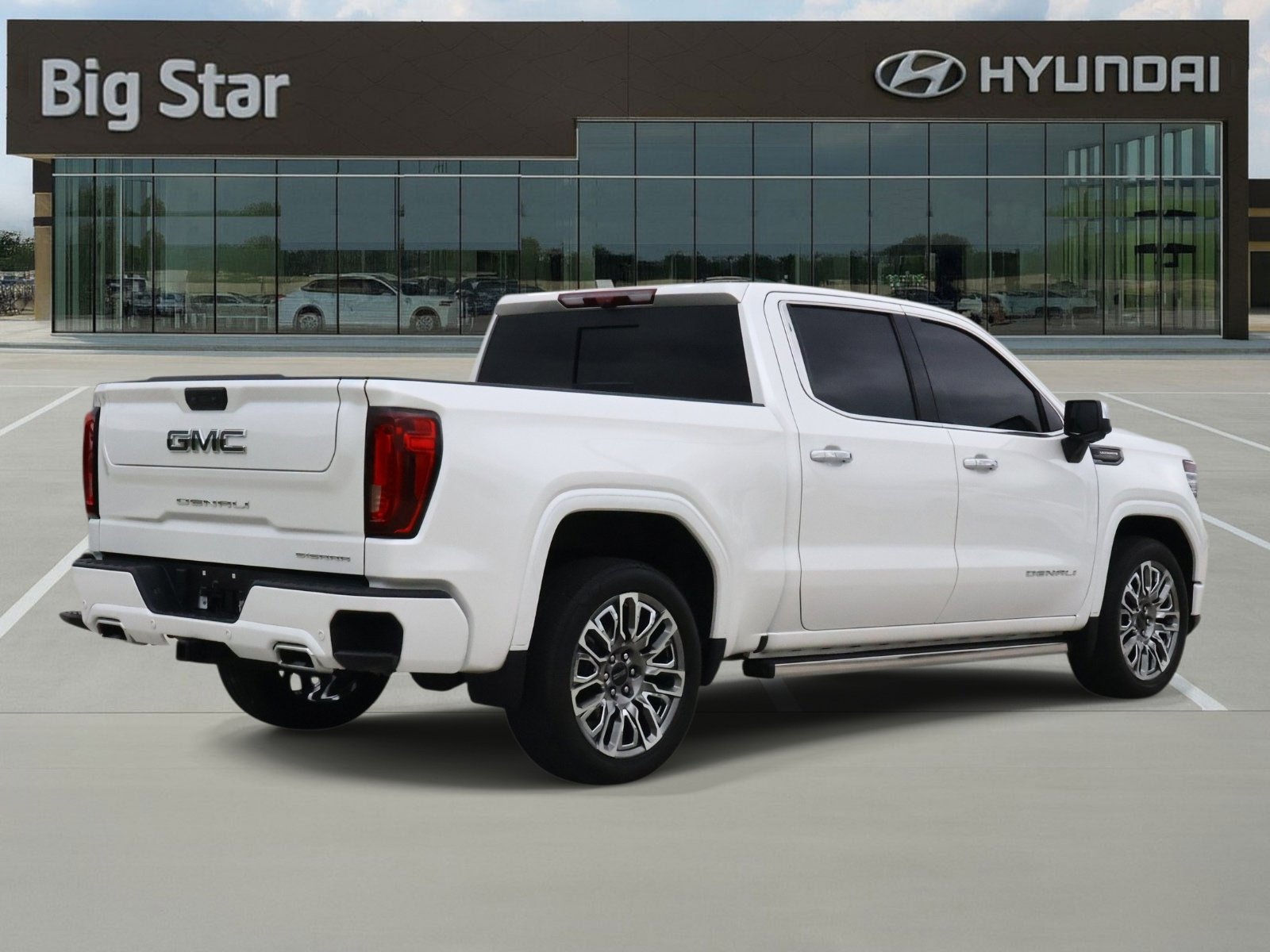 Used 2024 GMC Sierra 1500 Denali Ultimate AWD/4WD image 4