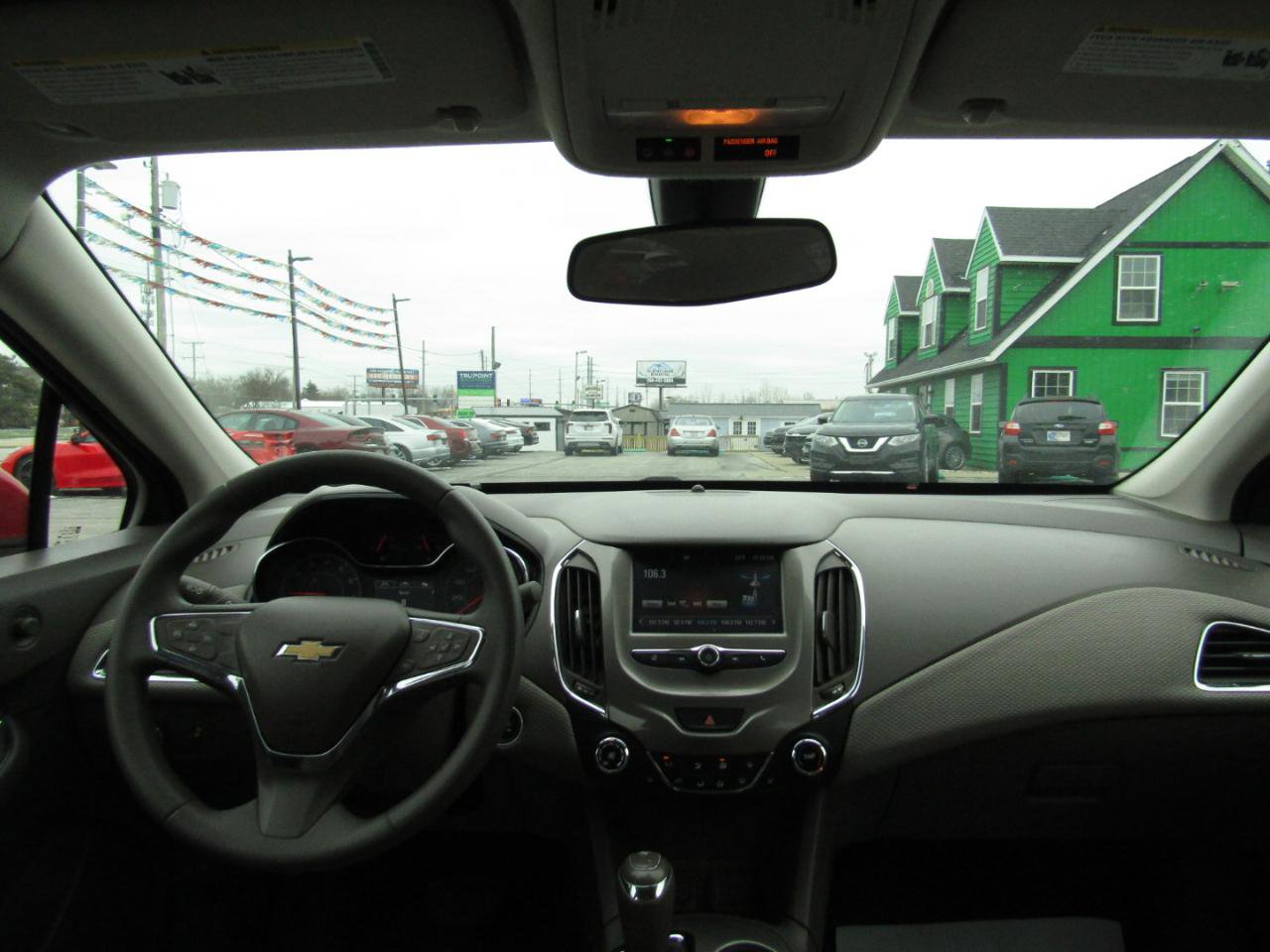 Used 2016 Chevrolet Cruze LT w/ Convenience Package image 9