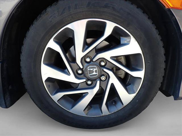 Used 2016 Honda Civic EX image 7
