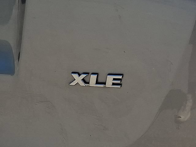 Used 2016 Toyota RAV4 XLE FWD image 35