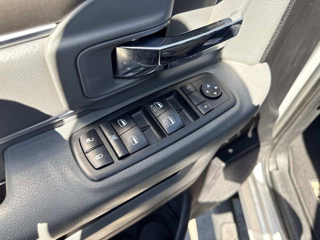 Used 2018 RAM 5500 SLT w/ Quick Order Package 29G SLT image 11
