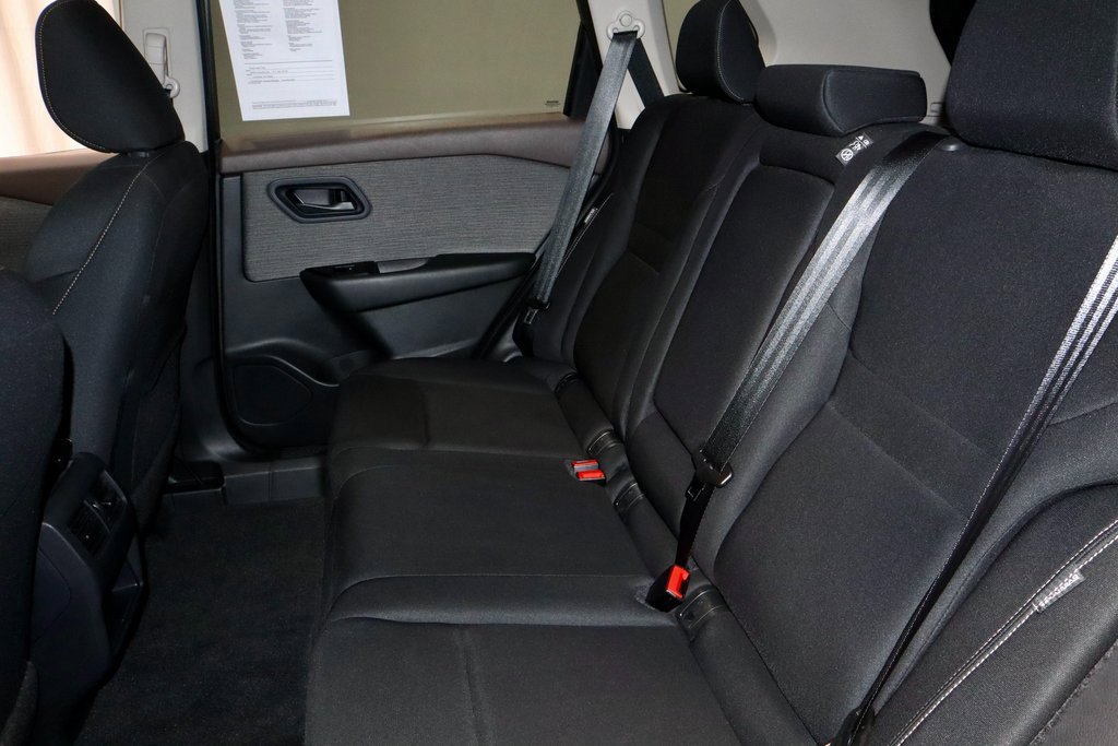 Certified 2023 Nissan Rogue S image 21