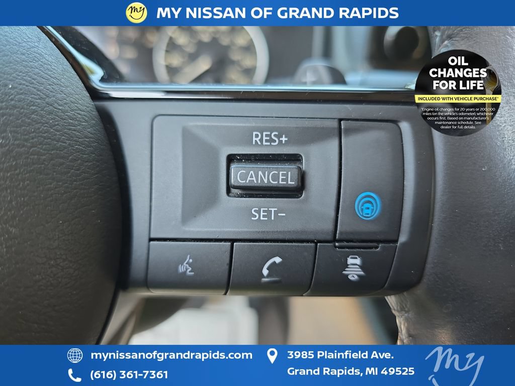 Used 2023 Nissan Rogue SL w/ SL Premium Package AWD/4WD image 16