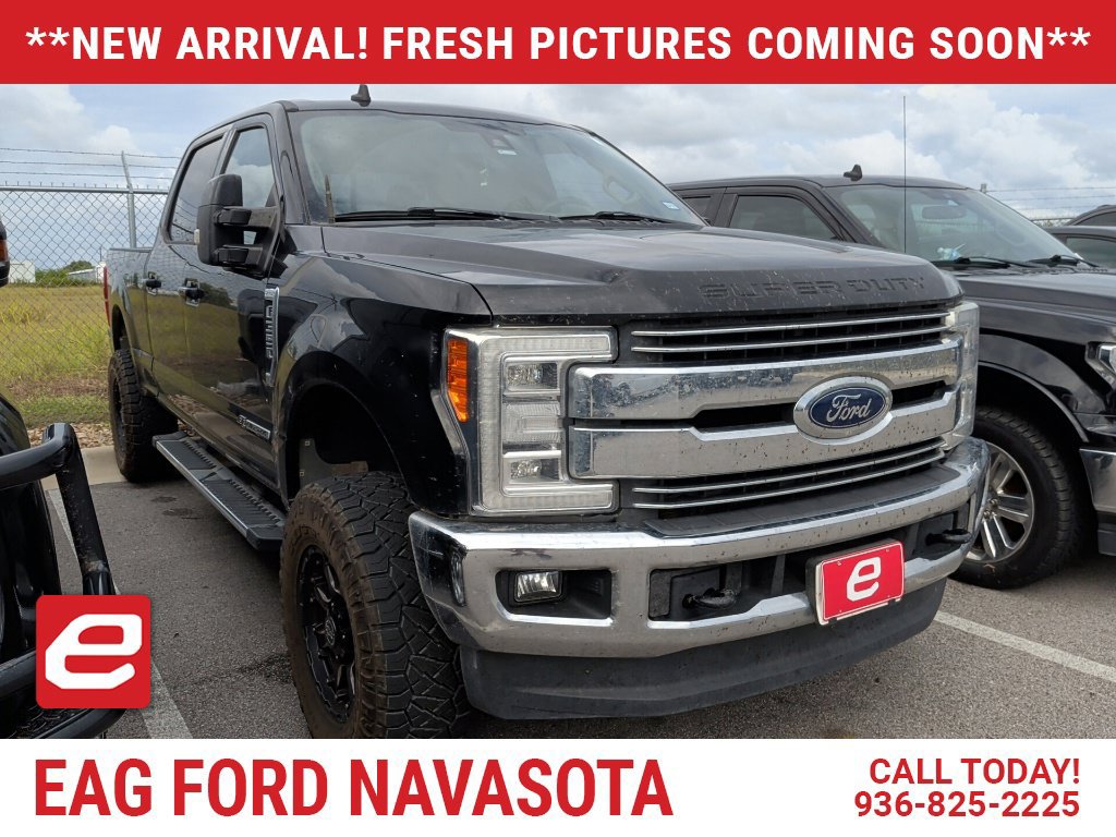 Used 2019 Ford F350 Lariat w/ Lariat Ultimate Package AWD/4WD image 1