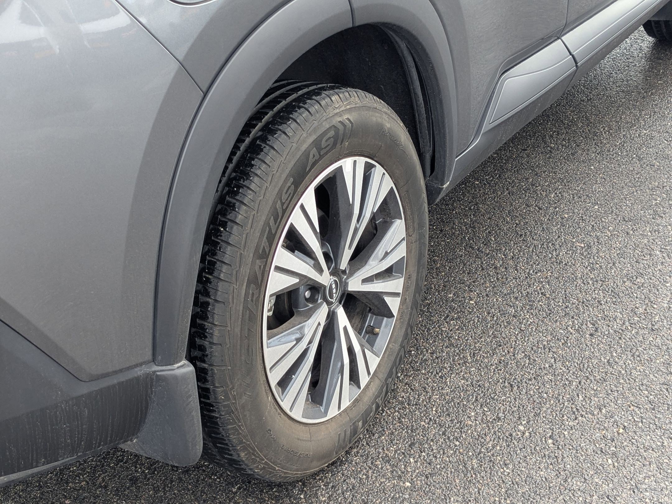 Used 2022 Nissan Rogue SV image 13