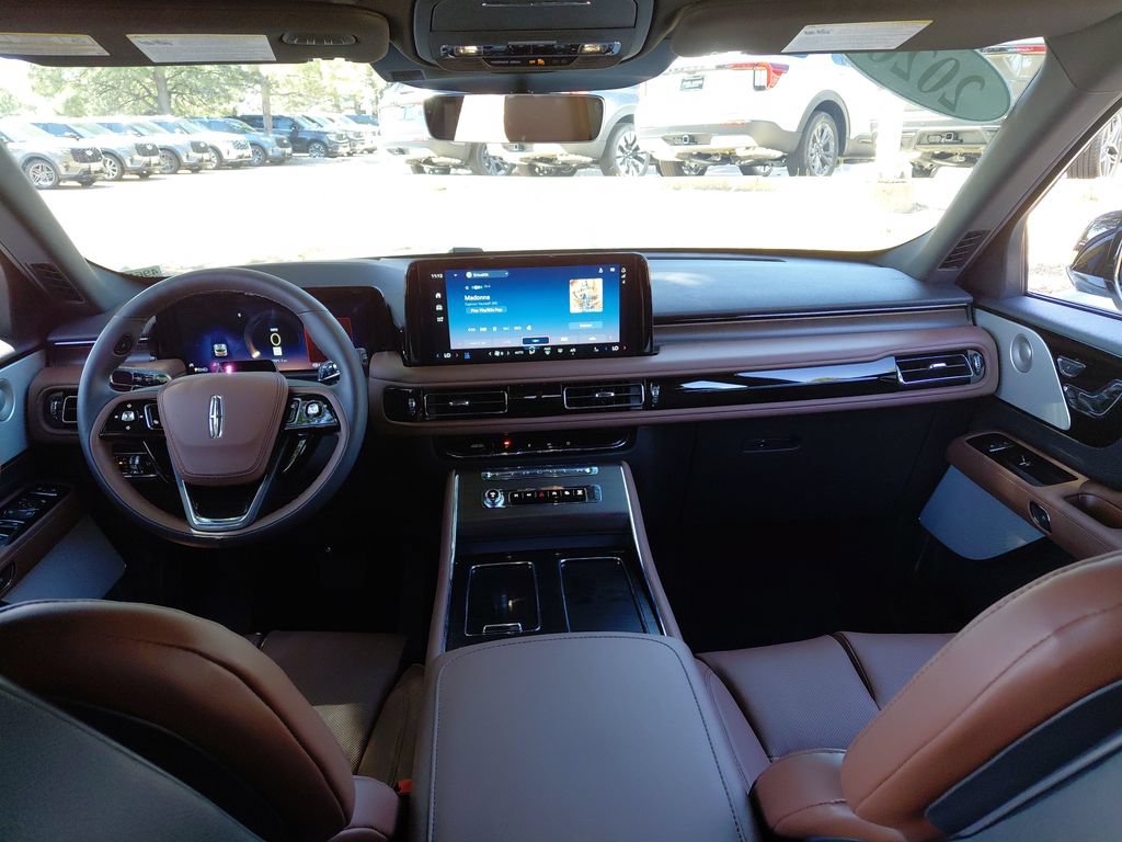 New 2026 Lincoln Aviator Reserve AWD/4WD image 52