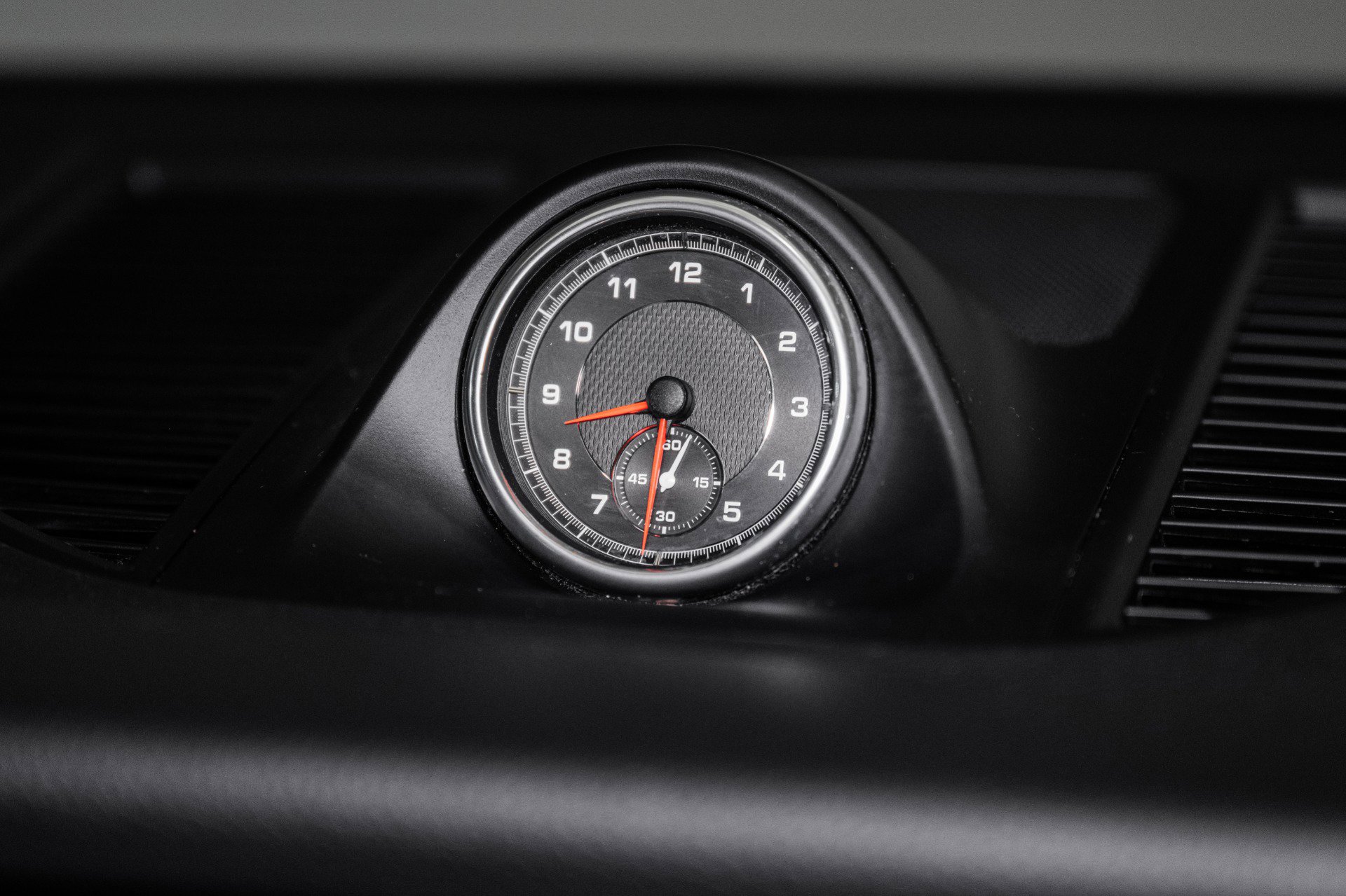 Used 2021 Porsche Macan S image 35