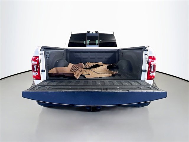 Used 2024 RAM 3500 Limited w/ Safety Group image 28