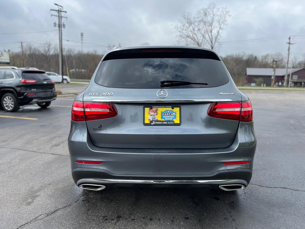 Used 2019 Mercedes-Benz GLC 300 4MATIC image 6