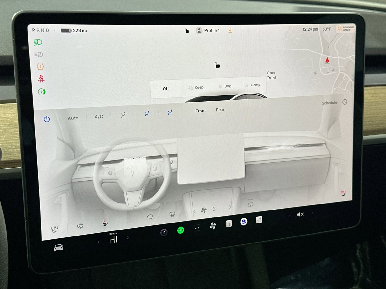 Used 2023 Tesla Model 3 Standard Range image 23