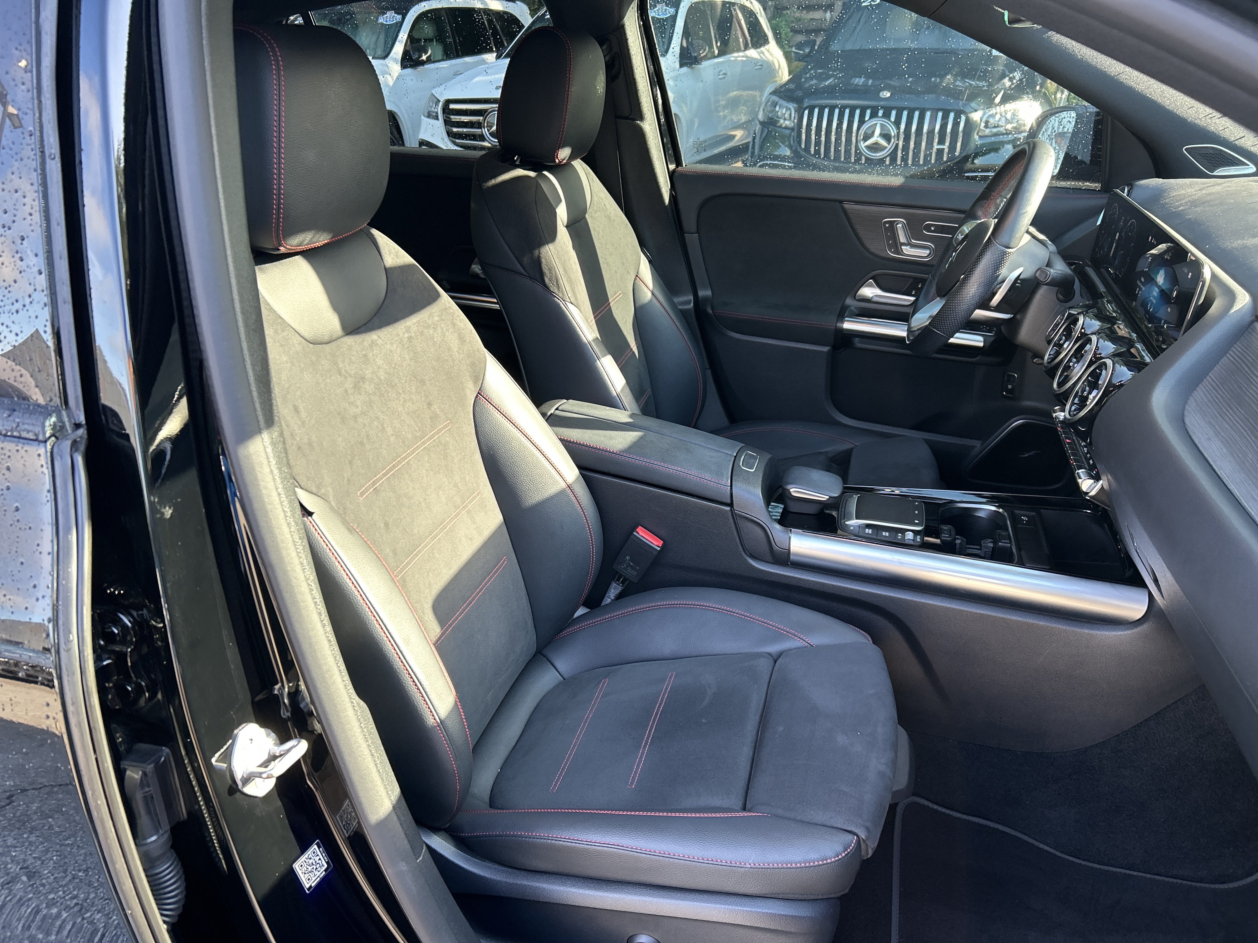 Certified 2021 Mercedes-Benz GLA 250 4MATIC image 49