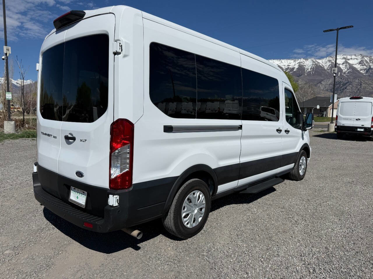 Used 2023 Ford Transit 350 XLT RWD image 3