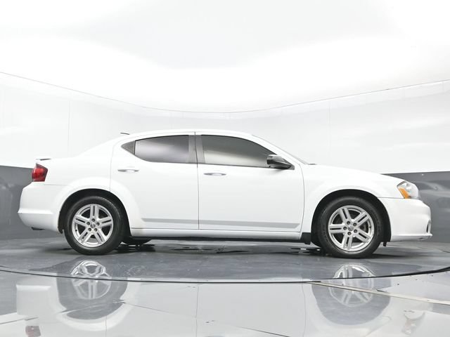 Used 2014 Dodge Avenger SE w/ Sport Appearance Group FWD image 25