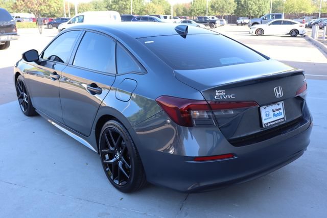Used 2025 Honda Civic Sport image 6