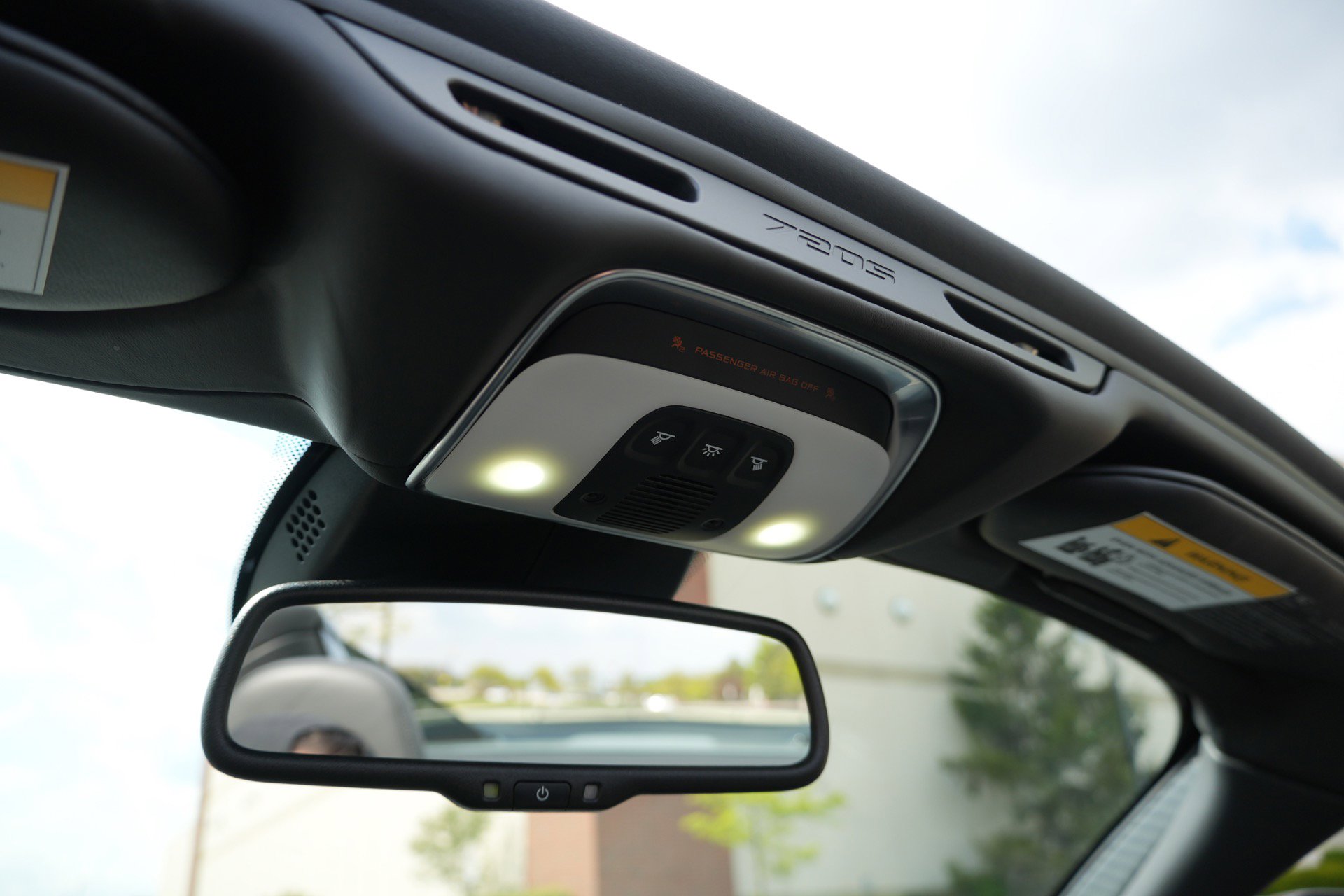 Used 2020 McLaren 720S Luxury RWD image 20