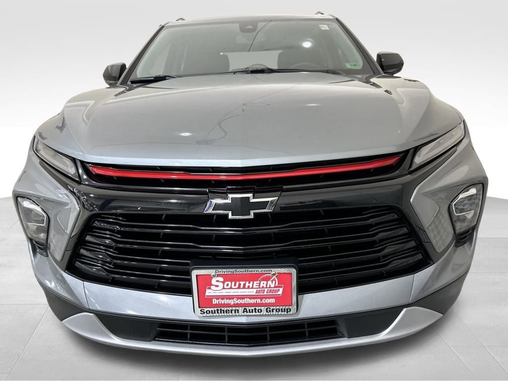 Used 2024 Chevrolet Blazer LT w/ Redline Edition image 9