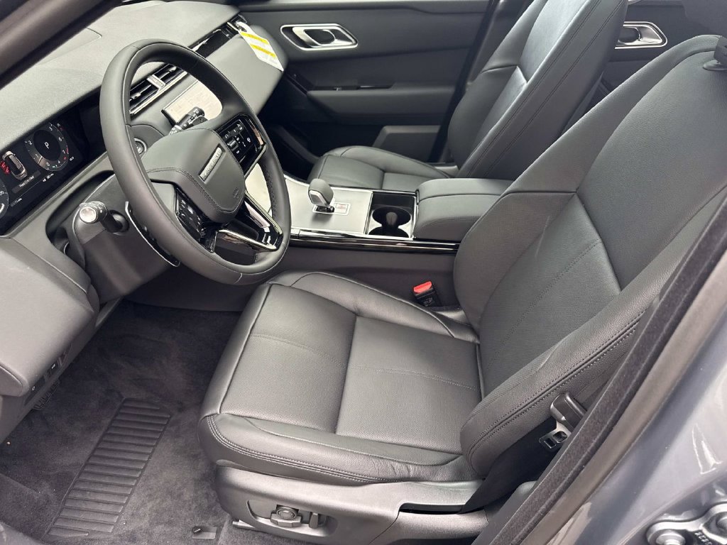 New 2026 Land Rover Range Rover Velar S AWD/4WD image 22