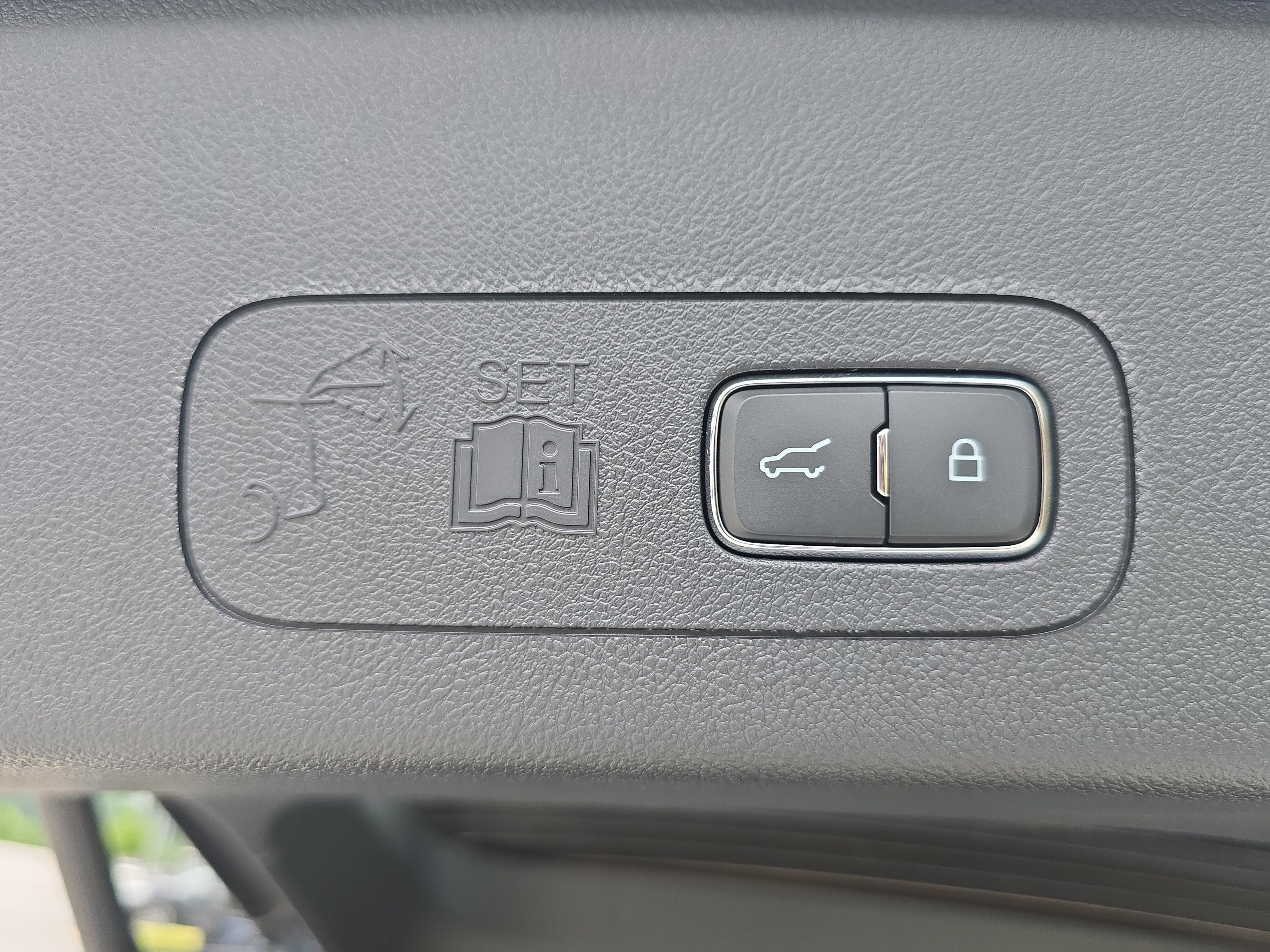New 2025 Lincoln Aviator Reserve w/ Equipment Group 201A image 15
