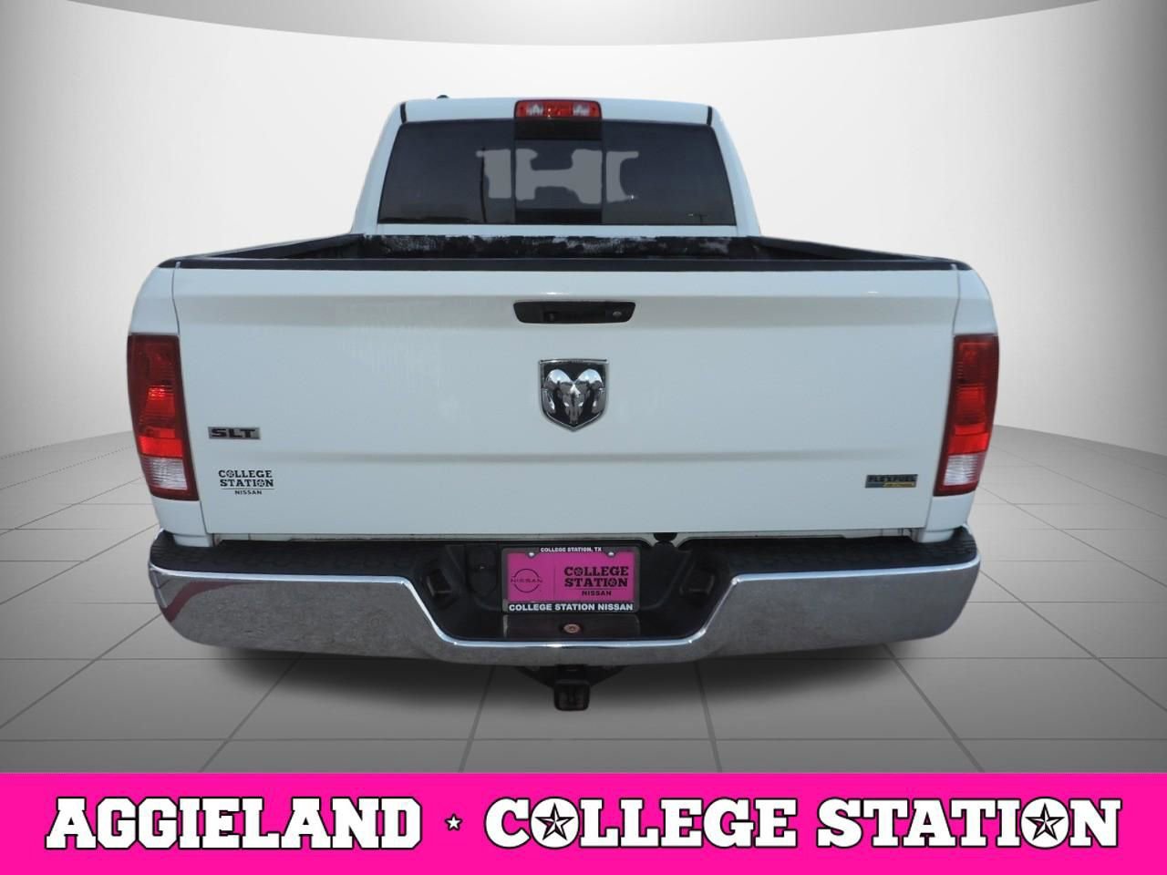 Used 2016 RAM 1500 Classic SLT image 5