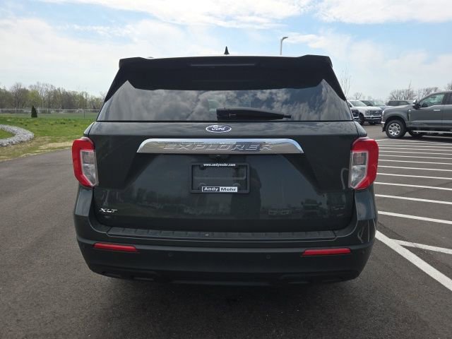 Used 2023 Ford Explorer XLT image 9