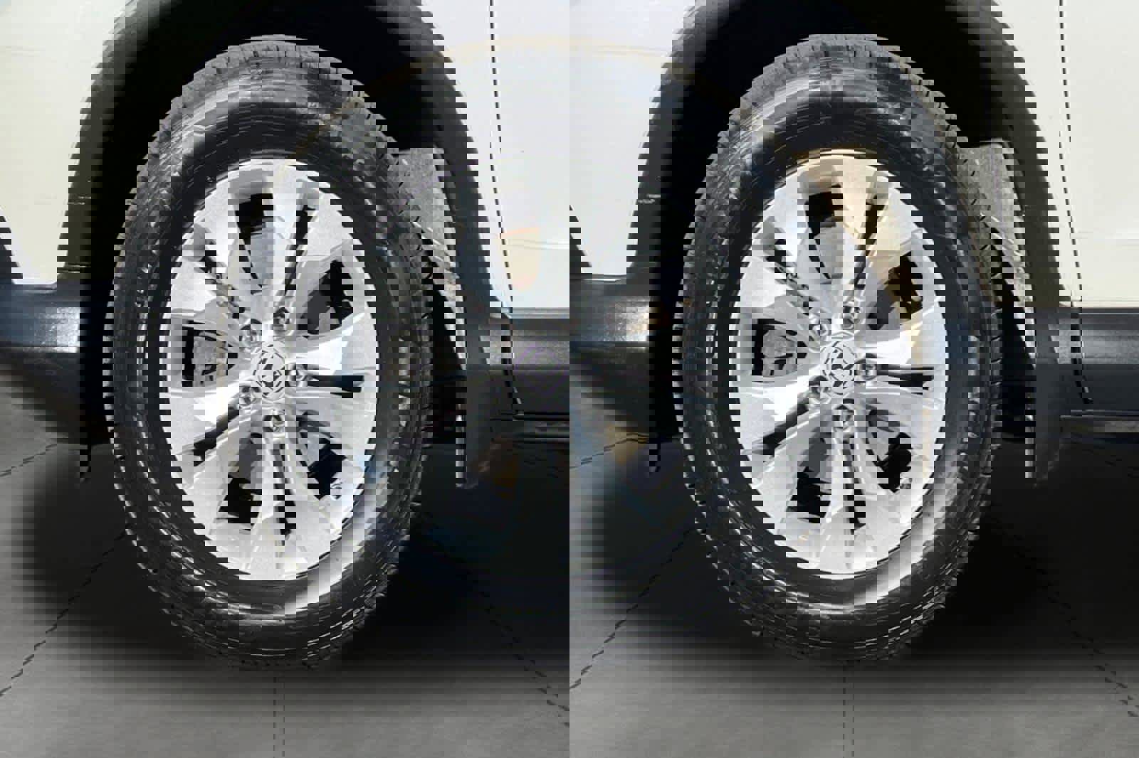 Used 2014 Honda CR-V EX-L image 11