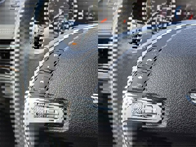 Used 2023 Genesis G80 2.5T image 25