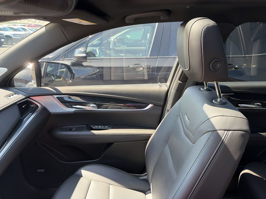 Used 2023 Cadillac XT5 Premium Luxury AWD/4WD image 24