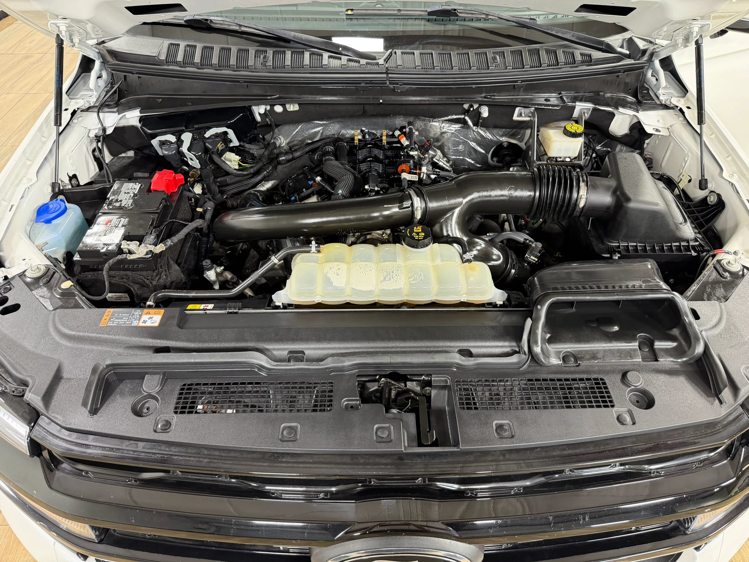 Used 2023 Ford Expedition Limited RWD image 10