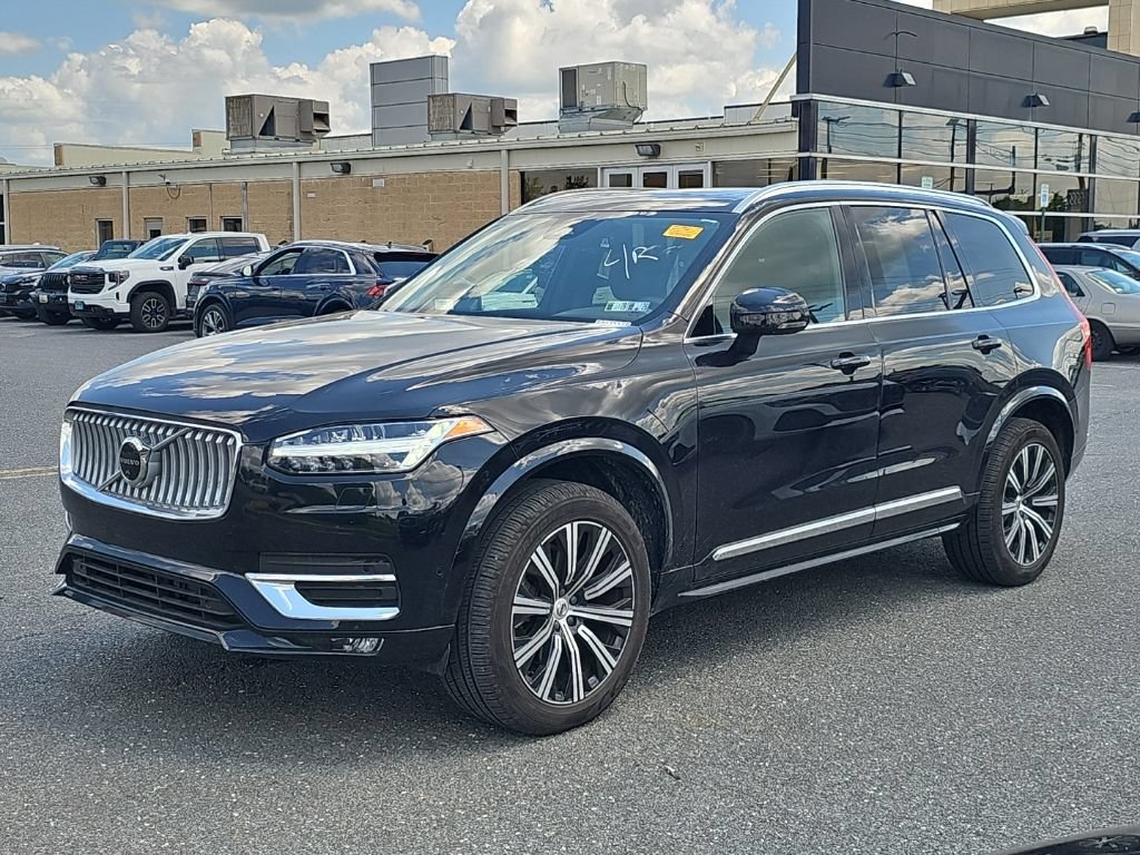 Used 2023 Volvo XC90 B6 Plus w/ Protection Package Premier AWD/4WD image 16