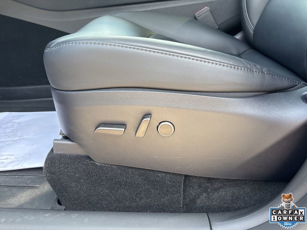Used 2024 Tesla Model Y Long Range RWD image 60