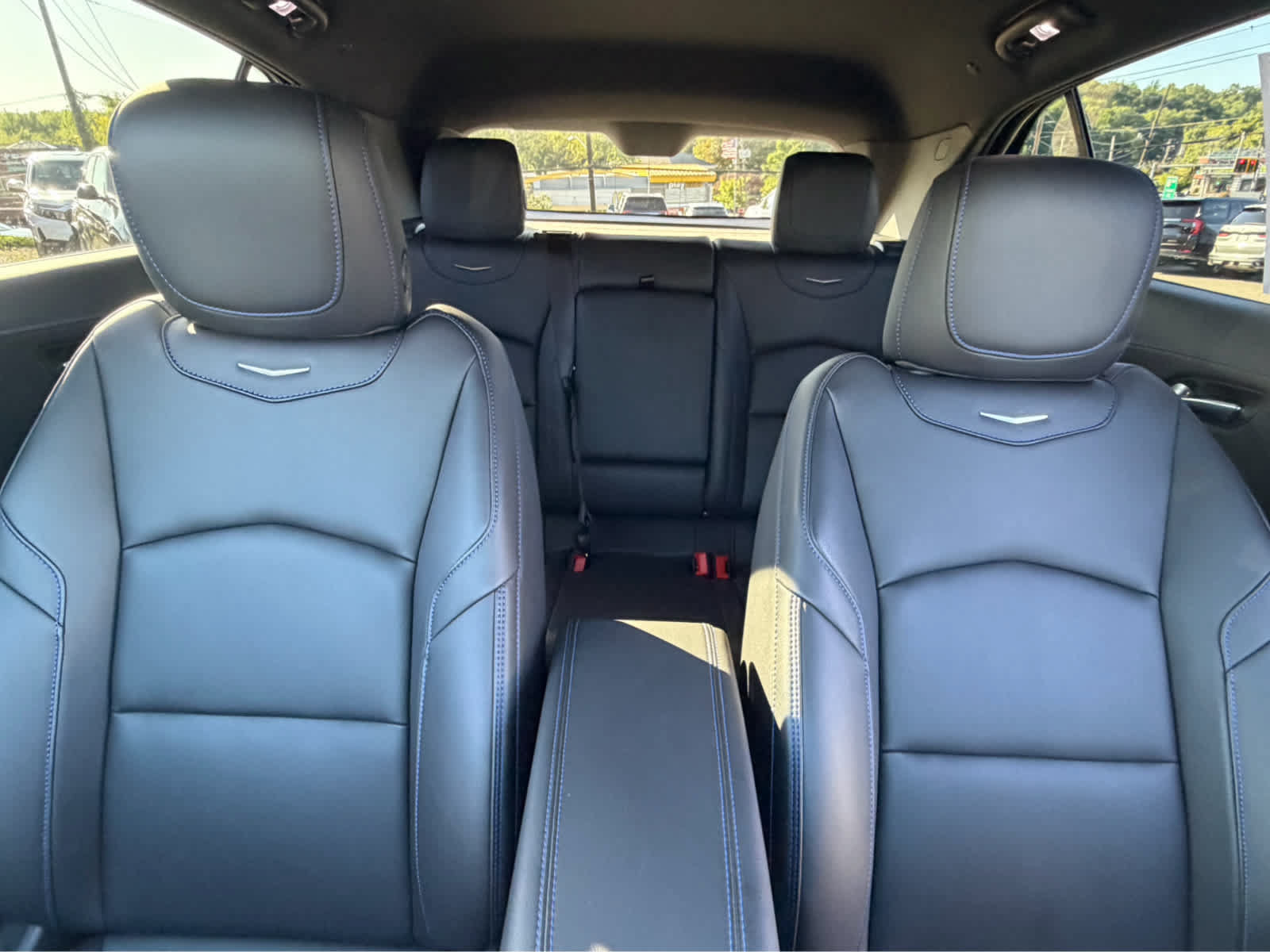 Used 2025 Cadillac XT4 Sport w/ Technology Package AWD/4WD image 53