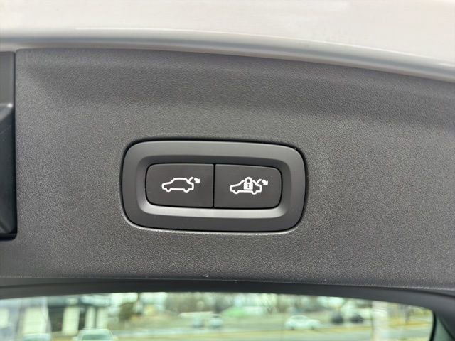 Used 2023 Polestar Polestar 2 AWD/4WD image 9